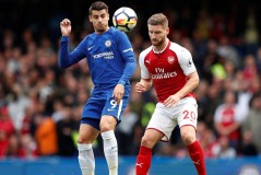 欧冠焦点战切尔西球迷怒火：塔犯规未罚裁判判罚引热议